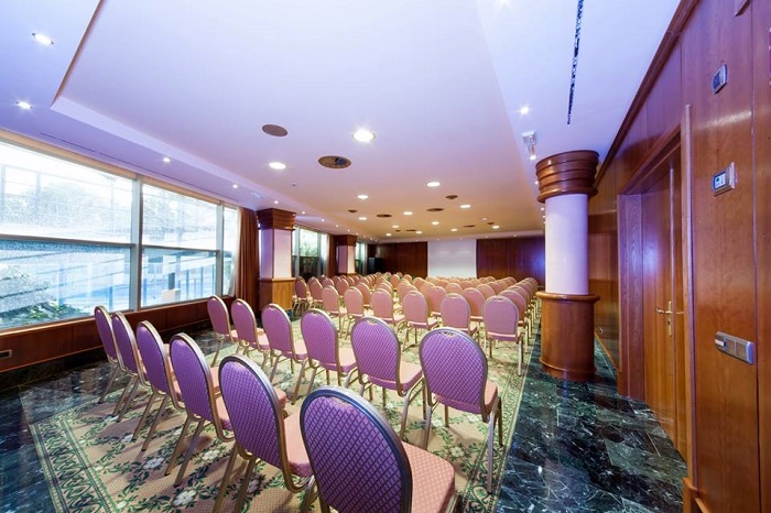 SALA MENORCA TEATRO1